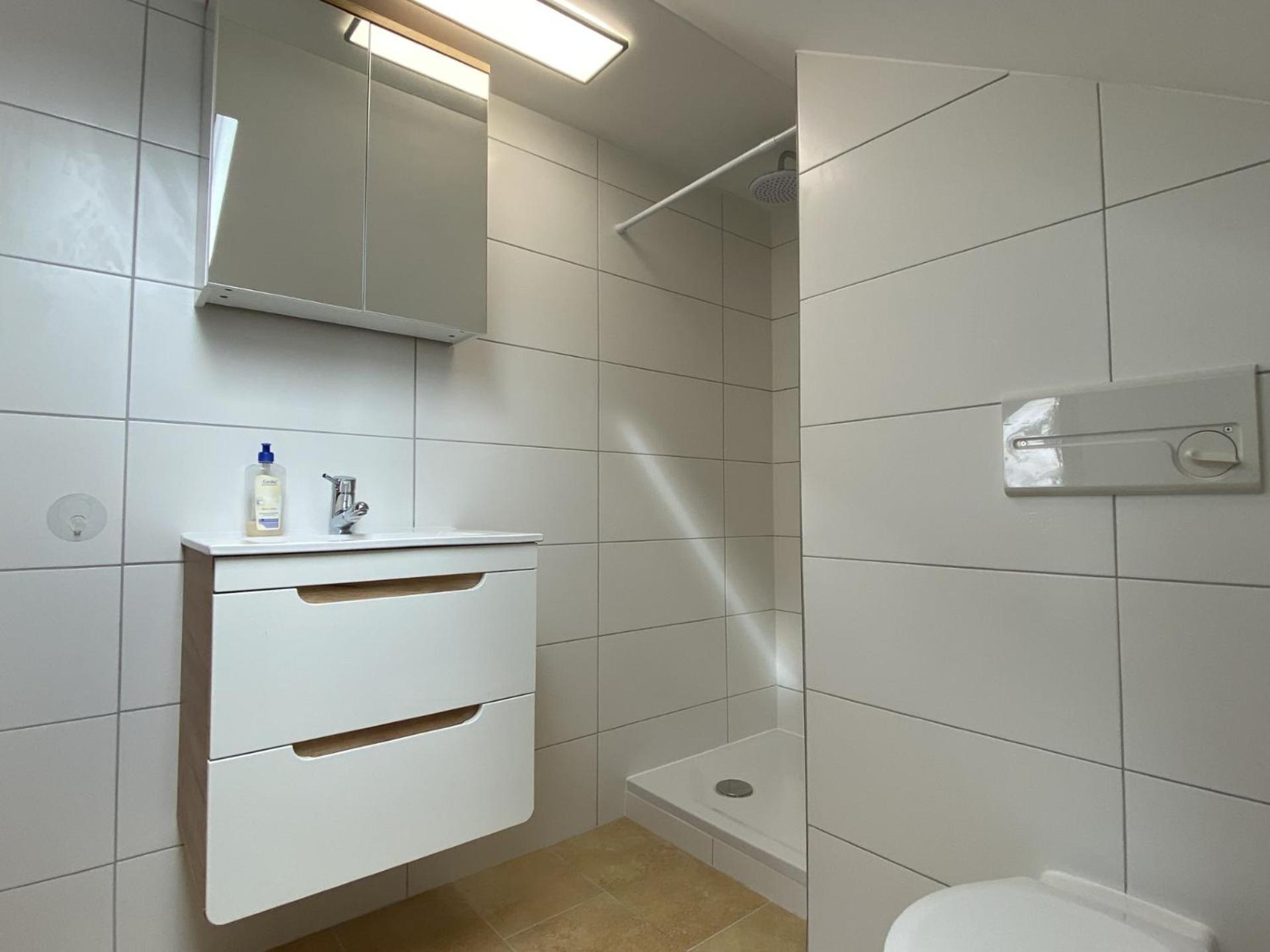 Ferienwohnung Mit 3 Schlafzimmern, Erdgeschoss, Zentral Фрайунг Екстериор снимка